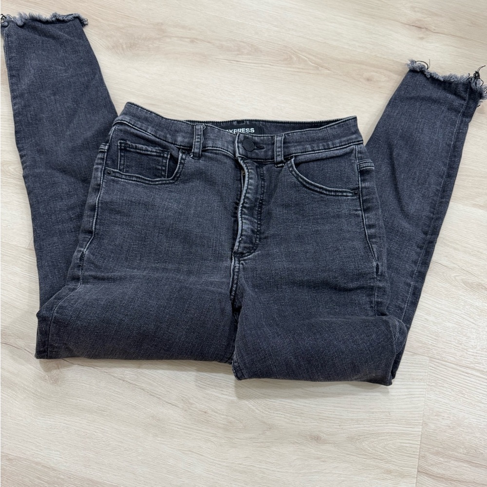 Express Women's Black Jeans- Size 6R